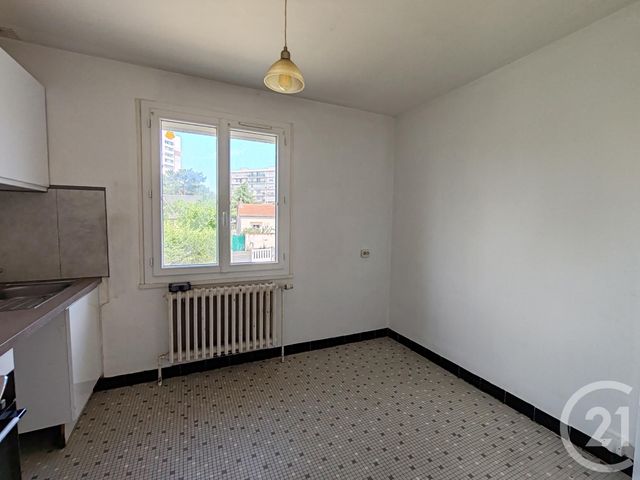 maison à vendre - 4 pièces - 70.0 m2 - FLEURY LES AUBRAIS - 45 - CENTRE - Century 21 Help'Immo