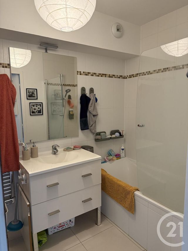 Appartement F3 à vendre - 3 pièces - 78.0 m2 - OLIVET - 45 - CENTRE - Century 21 Help'Immo