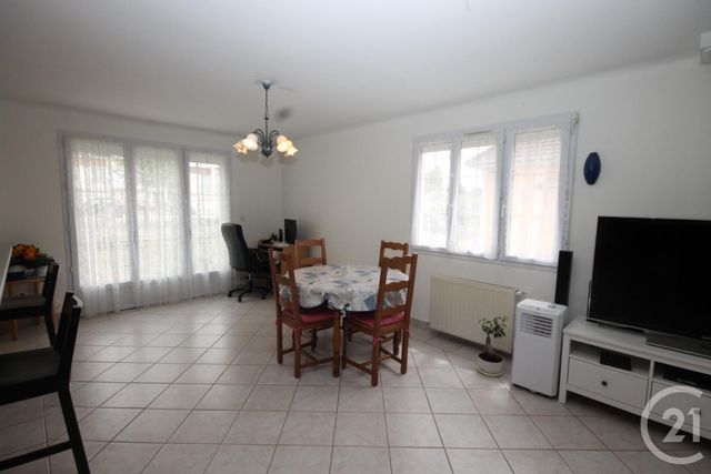 maison à vendre - 5 pièces - 129.01 m2 - MEUNG SUR LOIRE - 45 - CENTRE - Century 21 Help'Immo