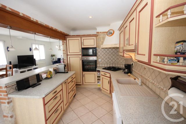 maison à vendre - 5 pièces - 129.01 m2 - MEUNG SUR LOIRE - 45 - CENTRE - Century 21 Help'Immo