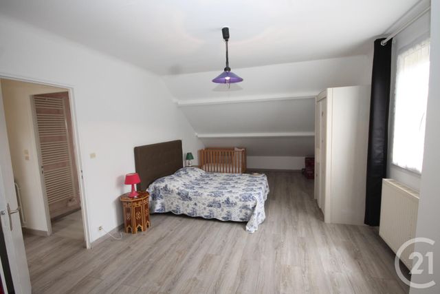 maison à vendre - 5 pièces - 129.01 m2 - MEUNG SUR LOIRE - 45 - CENTRE - Century 21 Help'Immo