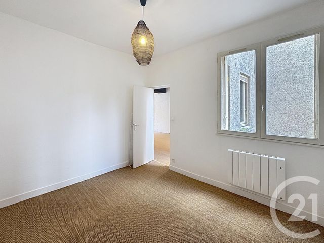 Appartement F4 à vendre - 4 pièces - 87.24 m2 - ORLEANS - 45 - CENTRE - Century 21 Help'Immo