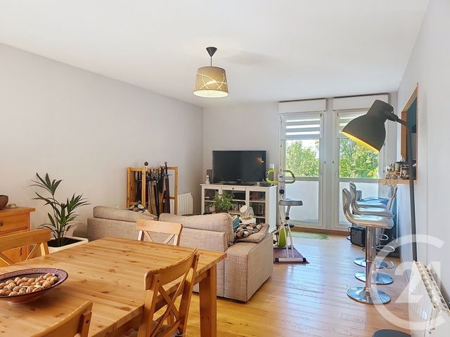 Appartement F5 à vendre - 5 pièces - 113.42 m2 - ORLEANS - 45 - CENTRE - Century 21 Help'Immo
