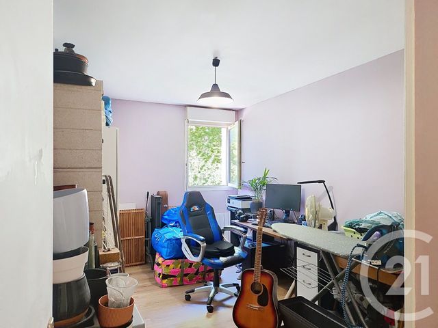 Appartement F5 à vendre - 5 pièces - 113.42 m2 - ORLEANS - 45 - CENTRE - Century 21 Help'Immo