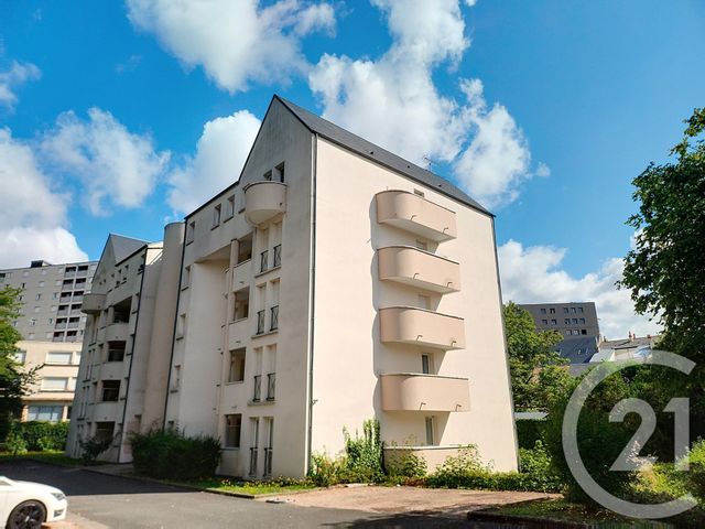Appartement F5 à vendre - 5 pièces - 113.42 m2 - ORLEANS - 45 - CENTRE - Century 21 Help'Immo
