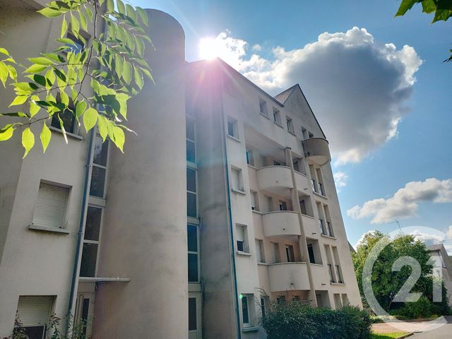 Appartement F5 à vendre - 5 pièces - 113.42 m2 - ORLEANS - 45 - CENTRE - Century 21 Help'Immo