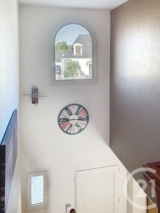 maison à vendre - 7 pièces - 131.53 m2 - ST JEAN DE LA RUELLE - 45 - CENTRE - Century 21 Help'Immo