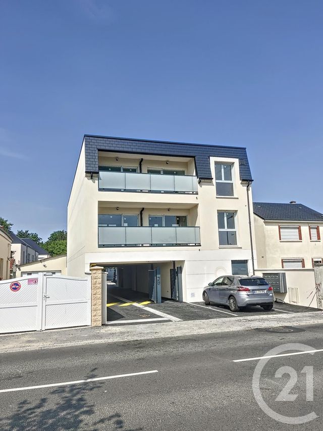 Appartement F2 à louer - 2 pièces - 49.1 m2 - INGRE - 45 - CENTRE - Century 21 Help'Immo