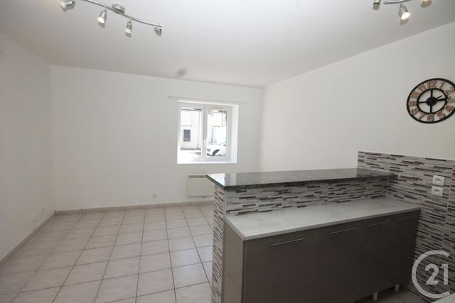 Appartement F2 à vendre - 2 pièces - 37.42 m2 - LA CHAPELLE ST MESMIN - 45 - CENTRE - Century 21 Help'Immo