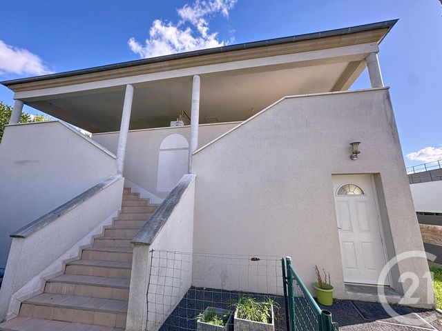 Appartement F4 à vendre - 4 pièces - 82.22 m2 - LA CHAPELLE ST MESMIN - 45 - CENTRE - Century 21 Help'Immo