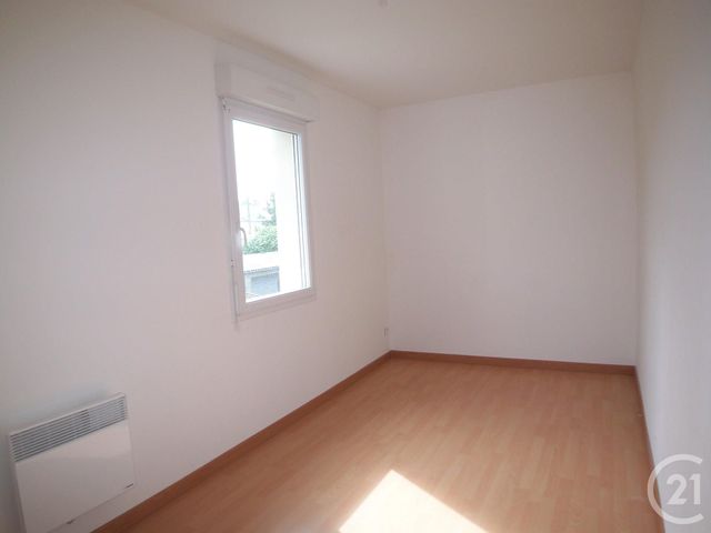 Appartement F4 à vendre - 4 pièces - 82.22 m2 - LA CHAPELLE ST MESMIN - 45 - CENTRE - Century 21 Help'Immo