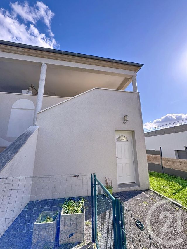 Appartement F4 à vendre - 4 pièces - 82.22 m2 - LA CHAPELLE ST MESMIN - 45 - CENTRE - Century 21 Help'Immo