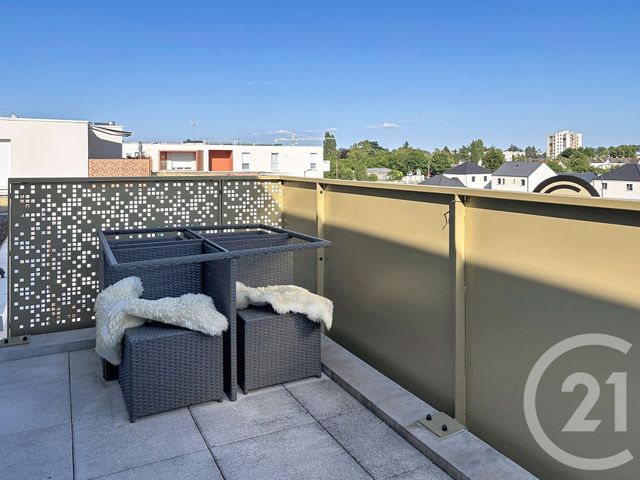Appartement F2 à vendre - 2 pièces - 40.7 m2 - LA CHAPELLE ST MESMIN - 45 - CENTRE - Century 21 Help'Immo
