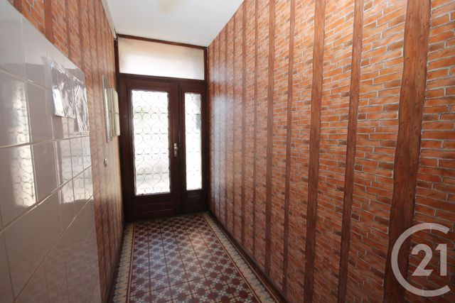 Appartement F2 à vendre - 2 pièces - 60.33 m2 - ORLEANS - 45 - CENTRE - Century 21 Help'Immo