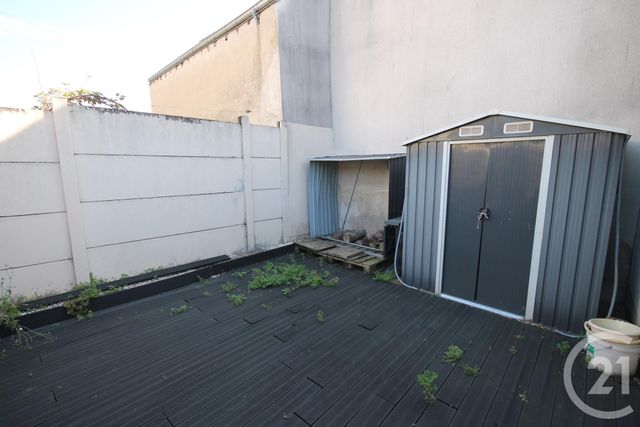 Appartement F2 à vendre - 2 pièces - 60.33 m2 - ORLEANS - 45 - CENTRE - Century 21 Help'Immo