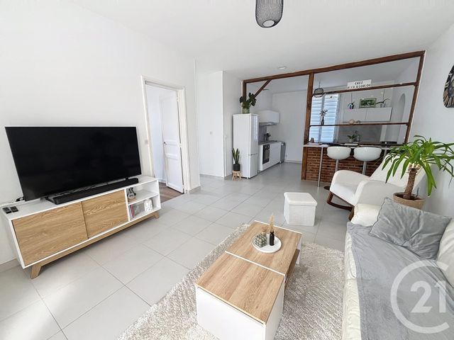 maison à vendre - 3 pièces - 73.65 m2 - LA CHAPELLE ST MESMIN - 45 - CENTRE - Century 21 Help'Immo