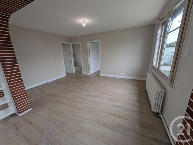 maison à louer - 3 pièces - 66.25 m2 - SARAN - 45 - CENTRE - Century 21 Help'Immo