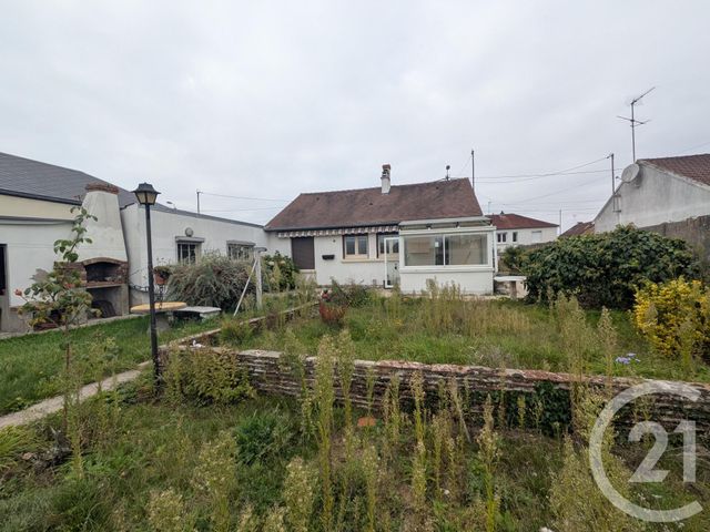 maison à louer - 3 pièces - 66.25 m2 - SARAN - 45 - CENTRE - Century 21 Help'Immo