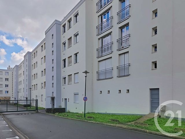 Appartement F2 à vendre - 2 pièces - 46.56 m2 - OLIVET - 45 - CENTRE - Century 21 Help'Immo