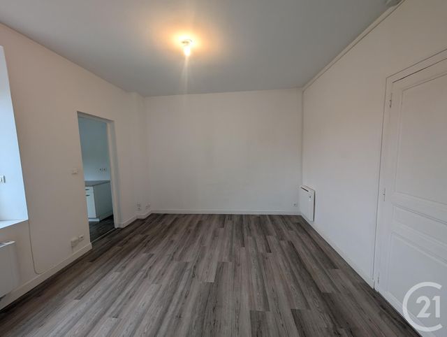 Appartement à louer - 2 pièces - 39.89 m2 - ORLEANS - 45 - CENTRE - Century 21 Help'Immo