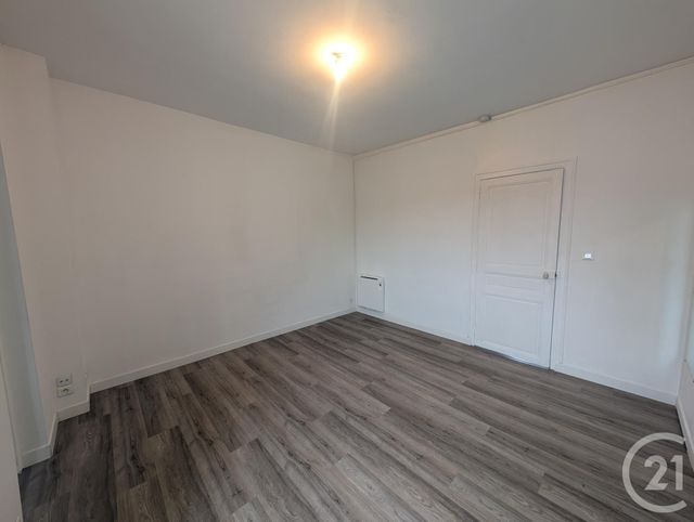 Appartement à louer - 2 pièces - 39.89 m2 - ORLEANS - 45 - CENTRE - Century 21 Help'Immo