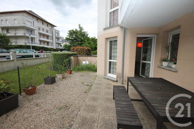 Afficher la photo en grand Appartement F2 à louer - 2 pièces - 48.82 m2 - ST JEAN DE BRAYE - 45 - CENTRE - Century 21 Help'Immo