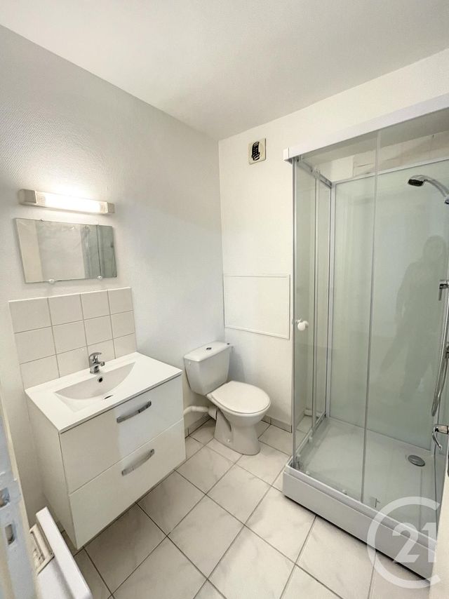 Afficher la photo en grand Appartement T2 à louer - 2 pièces - 40.11 m2 - ORLEANS - 45 - CENTRE - Century 21 Help'Immo