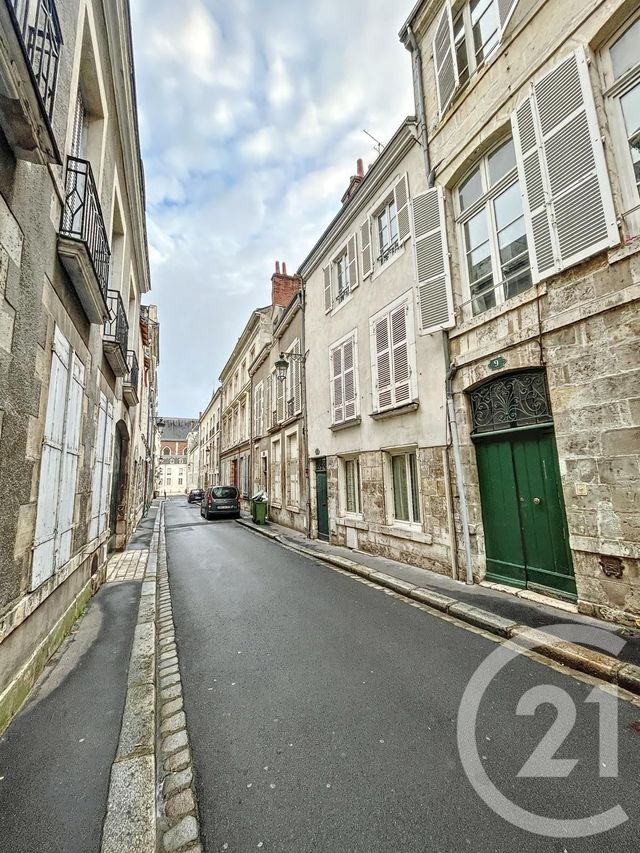 Afficher la photo en grand Appartement T2 à louer - 2 pièces - 40.11 m2 - ORLEANS - 45 - CENTRE - Century 21 Help'Immo