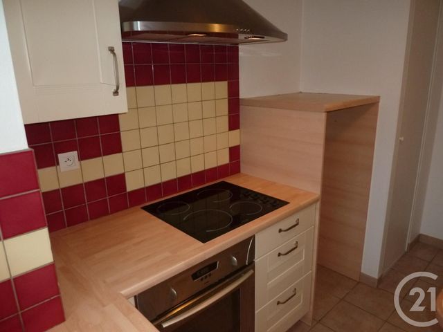 Appartement F2 à louer - 2 pièces - 44.04 m2 - ST JEAN DE LA RUELLE - 45 - CENTRE - Century 21 Help'Immo