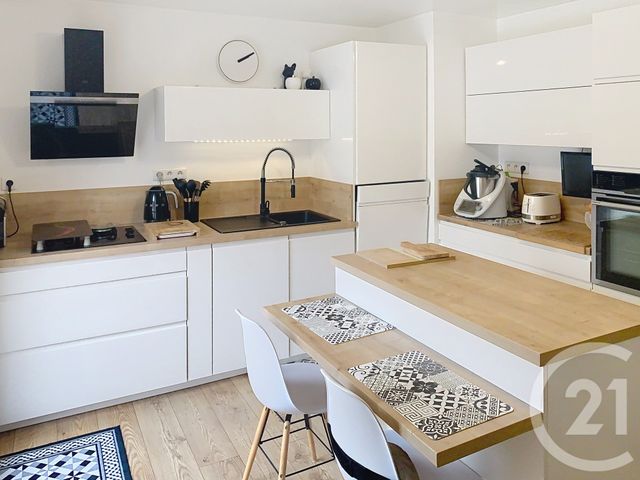 maison à vendre - 5 pièces - 143.29 m2 - INGRE - 45 - CENTRE - Century 21 Help'Immo