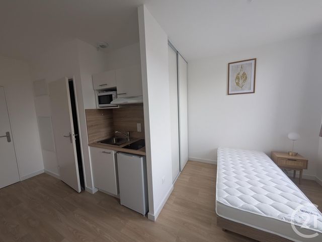 Appartement F1 à louer - 1 pièce - 18.82 m2 - ORLEANS - 45 - CENTRE - Century 21 Help'Immo