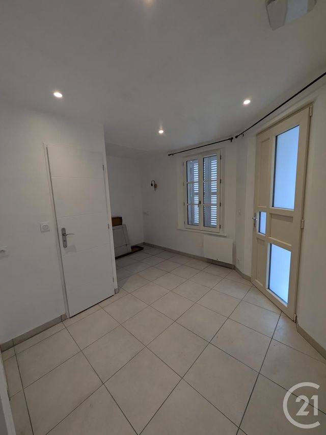 Appartement F4 à louer - 4 pièces - 90.66 m2 - INGRE - 45 - CENTRE - Century 21 Help'Immo