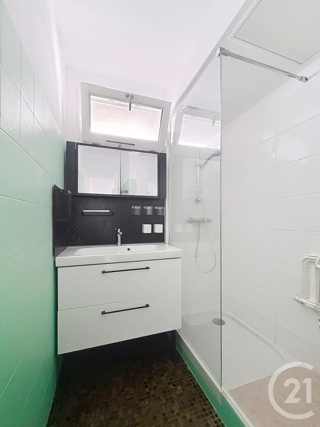 Appartement F4 à louer - 4 pièces - 90.66 m2 - INGRE - 45 - CENTRE - Century 21 Help'Immo