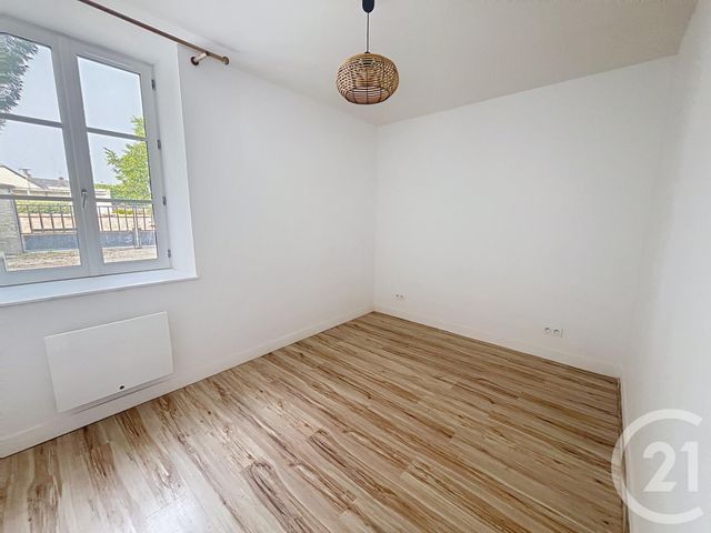 Appartement F4 à louer - 4 pièces - 90.66 m2 - INGRE - 45 - CENTRE - Century 21 Help'Immo