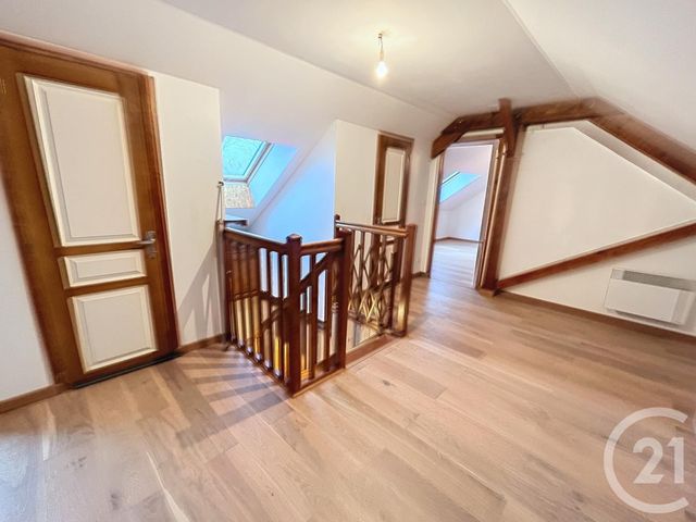 maison à louer - 8 pièces - 143.5 m2 - LA CHAPELLE ST MESMIN - 45 - CENTRE - Century 21 Help'Immo