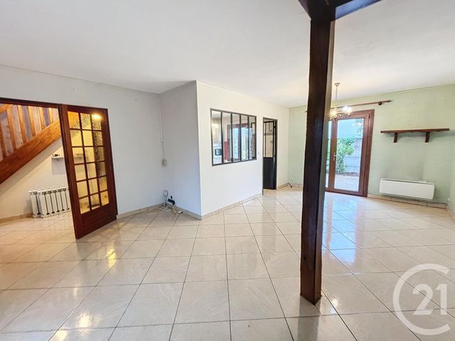 maison à louer - 8 pièces - 143.5 m2 - LA CHAPELLE ST MESMIN - 45 - CENTRE - Century 21 Help'Immo