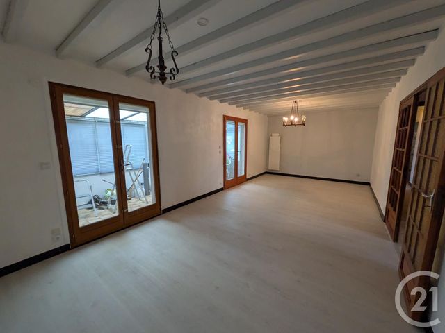 maison à louer - 4 pièces - 71.38 m2 - LA CHAPELLE ST MESMIN - 45 - CENTRE - Century 21 Help'Immo