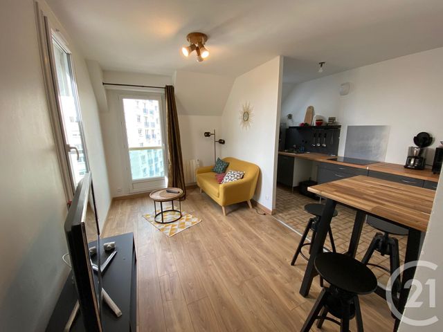Appartement F2 à louer - 2 pièces - 37.49 m2 - ORLEANS - 45 - CENTRE - Century 21 Help'Immo