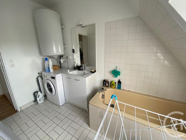 Appartement F2 à louer - 2 pièces - 37.49 m2 - ORLEANS - 45 - CENTRE - Century 21 Help'Immo