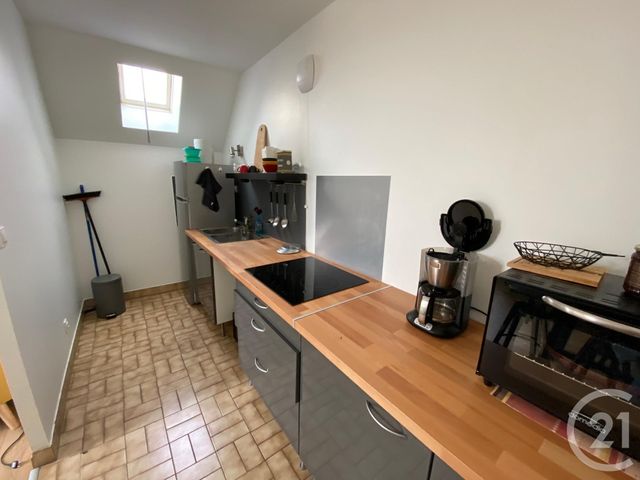 Appartement F2 à louer - 2 pièces - 37.49 m2 - ORLEANS - 45 - CENTRE - Century 21 Help'Immo