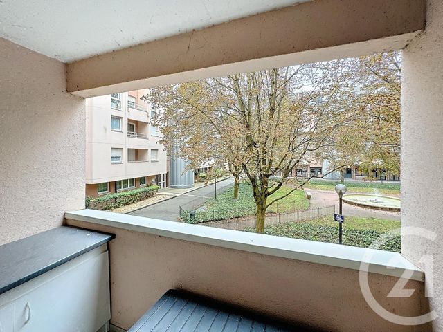Appartement F2 à louer - 2 pièces - 60.0 m2 - ORLEANS - 45 - CENTRE - Century 21 Help'Immo