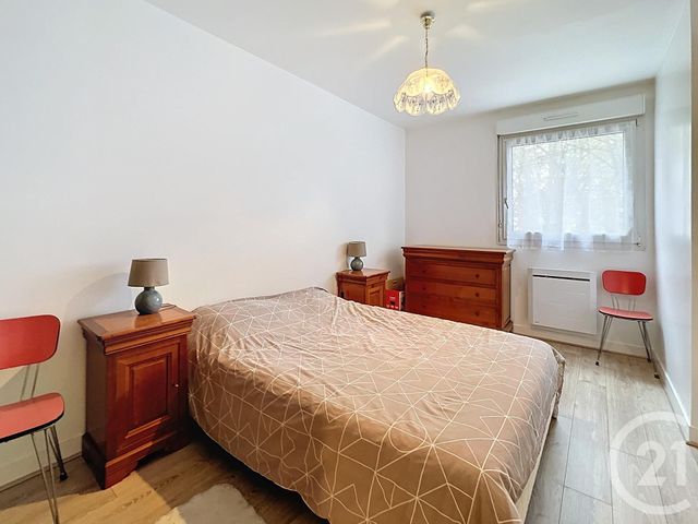 Appartement F2 à louer - 2 pièces - 60.0 m2 - ORLEANS - 45 - CENTRE - Century 21 Help'Immo