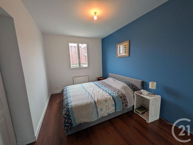 maison à louer - 7 pièces - 145.0 m2 - LA CHAPELLE ST MESMIN - 45 - CENTRE - Century 21 Help'Immo