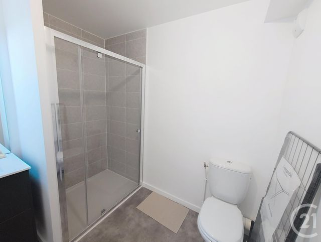 Appartement F1 à louer - 1 pièce - 22.27 m2 - LA CHAPELLE ST MESMIN - 45 - CENTRE - Century 21 Help'Immo