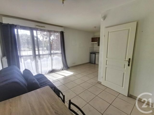 Appartement F1 à louer - 1 pièce - 23.55 m2 - OLIVET - 45 - CENTRE - Century 21 Help'Immo