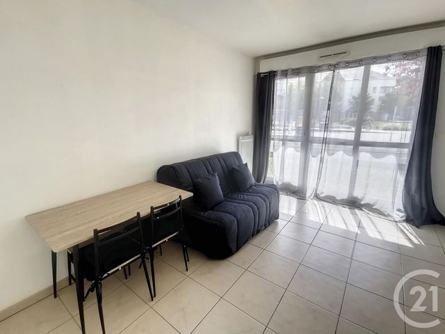 Appartement F1 à louer - 1 pièce - 23.55 m2 - OLIVET - 45 - CENTRE - Century 21 Help'Immo