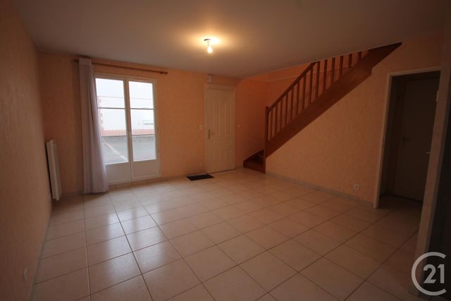 maison à louer - 4 pièces - 73.0 m2 - SARAN - 45 - CENTRE - Century 21 Help'Immo