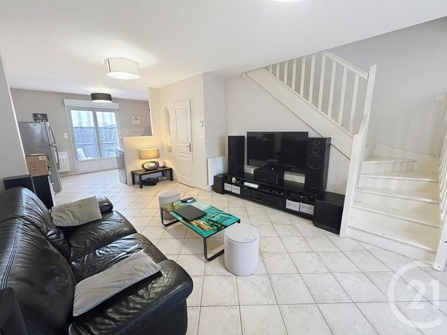 maison à louer - 3 pièces - 67.0 m2 - CHANTEAU - 45 - CENTRE - Century 21 Help'Immo