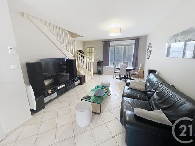 maison à louer - 3 pièces - 67.0 m2 - CHANTEAU - 45 - CENTRE - Century 21 Help'Immo