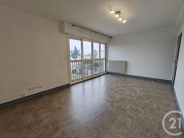 Appartement F3 à vendre - 3 pièces - 64.0 m2 - LA CHAPELLE ST MESMIN - 45 - CENTRE - Century 21 Help'Immo